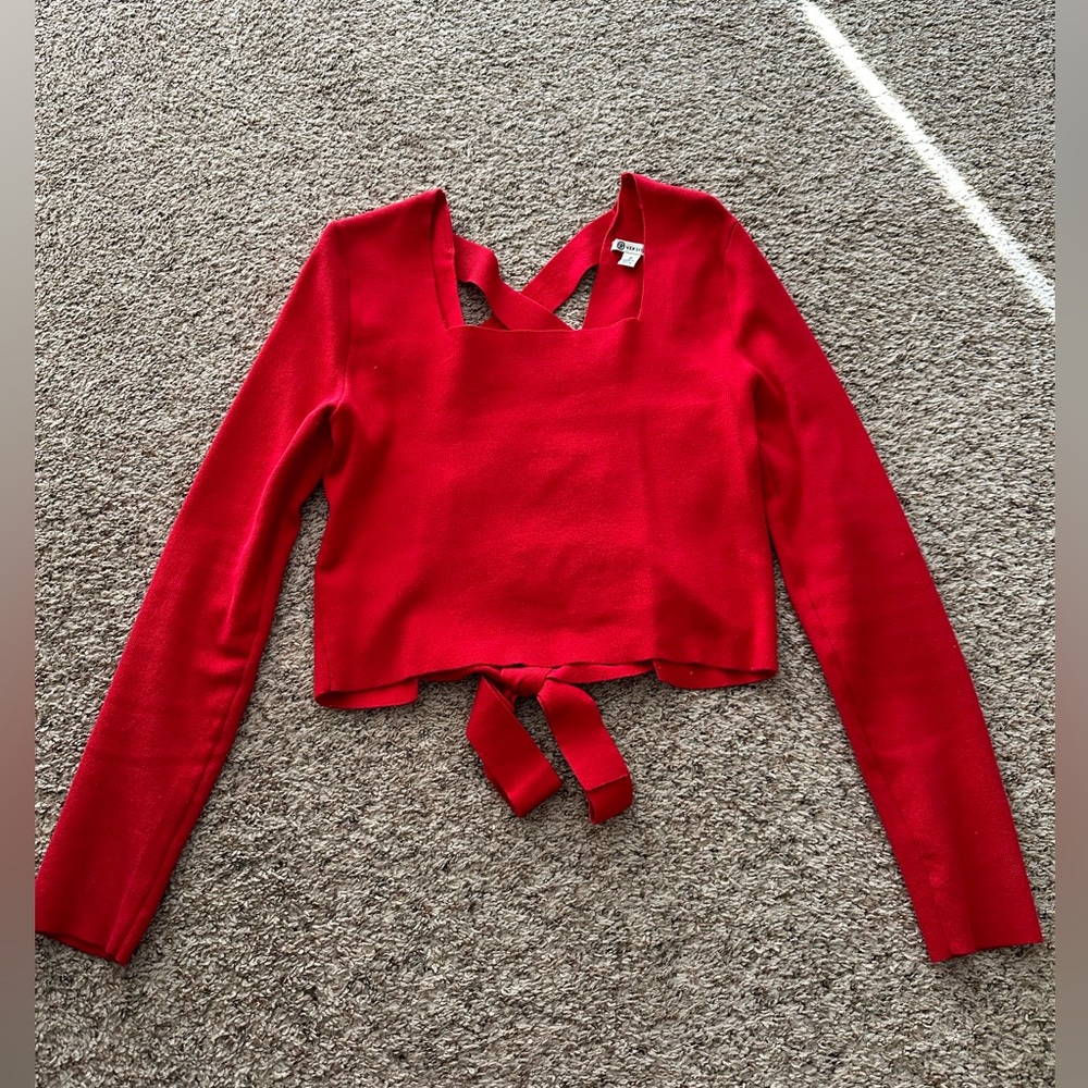 Cute sweater crop-ish top!
